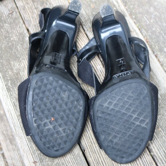 Aerosoles Black Fabric Criss Cross Open Toe Elastic Sling Back 3" Heels Sz 7 - Picture 6 of 7